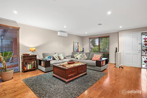 Property photo of 13 Sharpe Court Berwick VIC 3806