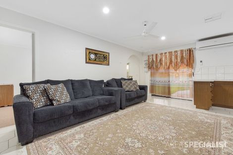 Property photo of 3 Millswyn Avenue Hampton Park VIC 3976
