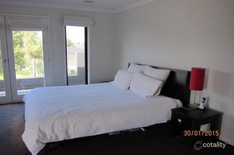 Property photo of 9 Flinders Court Cranbourne North VIC 3977