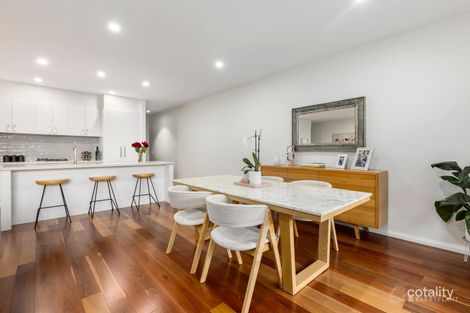Property photo of 2/135 Beverley Street Doncaster East VIC 3109