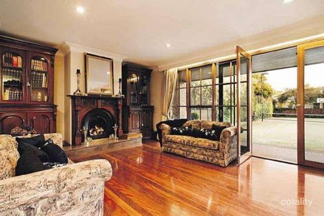 Property photo of 12 Airdrie Road Caulfield North VIC 3161