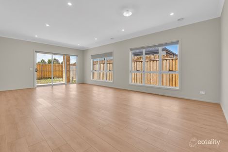 Property photo of 23 Pendower Way Werribee VIC 3030