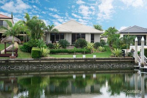 Property photo of 2116 Fernlea Close Hope Island QLD 4212