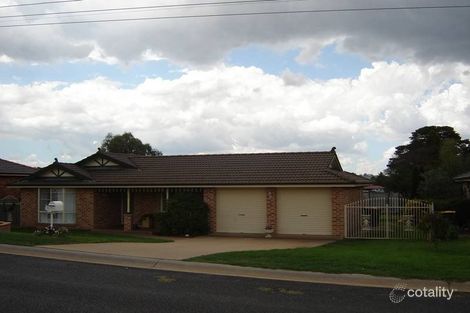 15 Plumb St, Blayney, NSW 2799