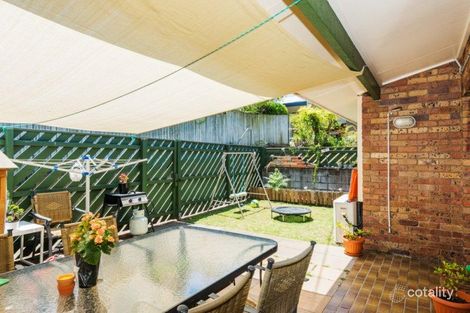 Property photo of 1/97 Park Road Yeronga QLD 4104