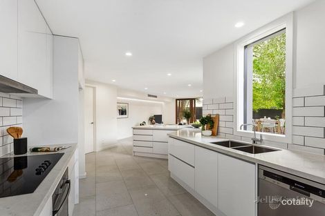 Property photo of 1 Thomas Street Malvern East VIC 3145