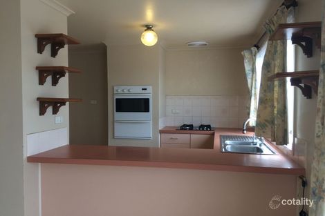 Property photo of 13 Valley View Rise Hampton Park VIC 3976