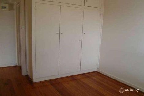Property photo of 9/2 Robe Street St Kilda VIC 3182