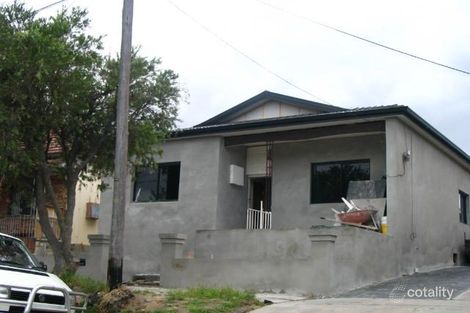 11 Hopetoun St, Hurlstone Park, NSW 2193