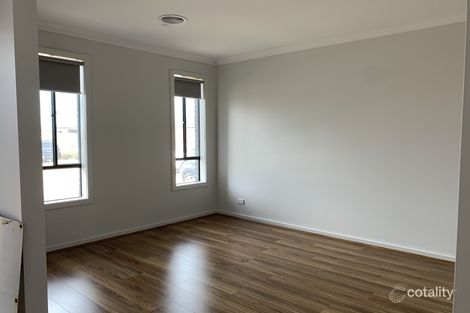 Property photo of 27 Cascade Drive Aintree VIC 3336