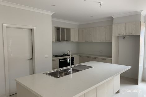 Property photo of 27 Cascade Drive Aintree VIC 3336