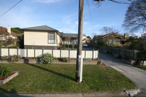 4 Vonadawn Ave, Ringwood East, VIC 3135