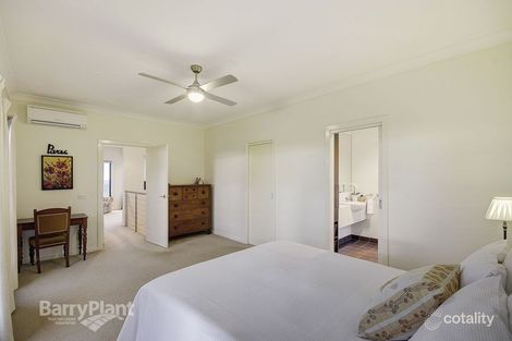 Property photo of 2/21 Wallaroo Way Highton VIC 3216