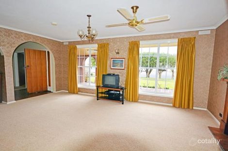 19 Lindsay St, Heywood, VIC 3304