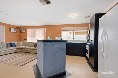 Property photo of 4 Erin Court Boulder WA 6432