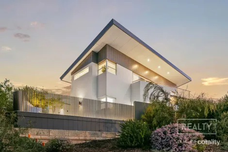 28 Bennion St, Trigg, WA 6029