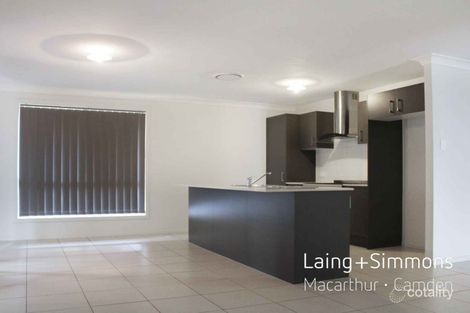 Property photo of 65 Heritage Heights Circuit St Helens Park NSW 2560