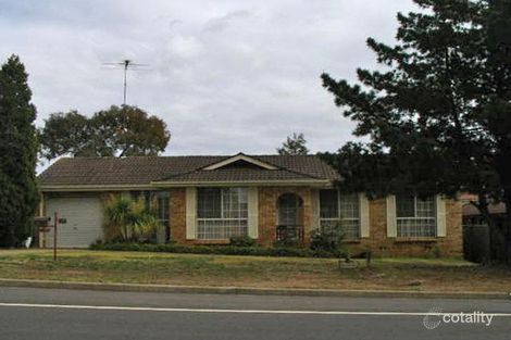 21 Cook Pde, St Clair, NSW 2759