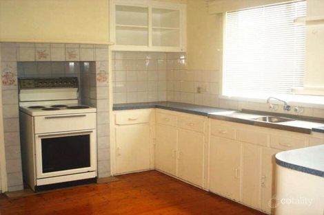 Property photo of 17 Willana Avenue Hamlyn Heights VIC 3215