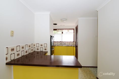 Property photo of 10 Robert Molyneux Avenue Endeavour Hills VIC 3802