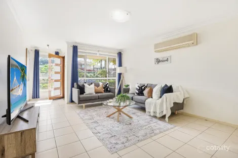 Property photo of 21 Eucumbene Drive Woodcroft NSW 2767