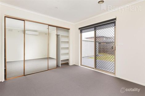 Property photo of 52 Keating Crescent Dandenong VIC 3175
