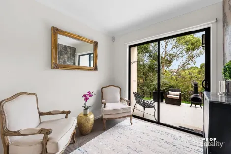 Property photo of 48 Zara Close Bundoora VIC 3083