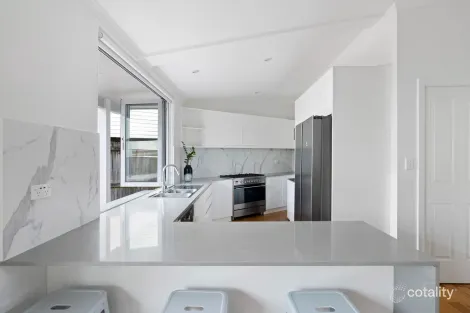 Property photo of 277 Warringah Road Beacon Hill NSW 2100