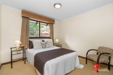 Property photo of 12 Ophelia Grove Mount Nasura WA 6112