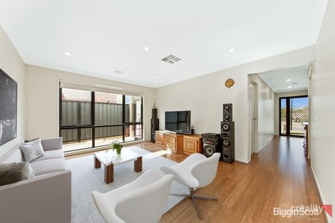 Property photo of 81 Serenity Way Craigieburn VIC 3064