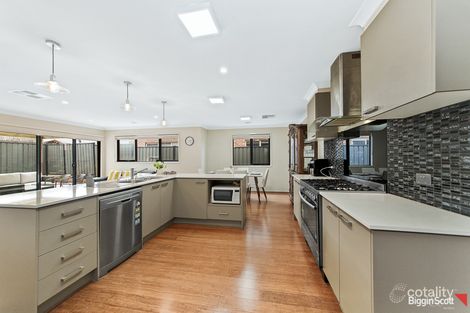 Property photo of 81 Serenity Way Craigieburn VIC 3064