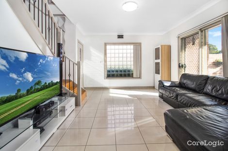 Property photo of 2/180 Newbridge Road Moorebank NSW 2170