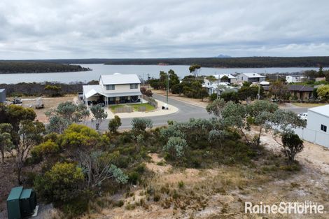 1 Murphy Pl, Bremer Bay, WA 6338