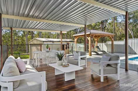 Property photo of 4 Kuranda Close Capalaba QLD 4157