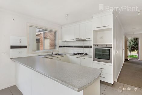 Property photo of 1 Duncombe Park Way Deer Park VIC 3023