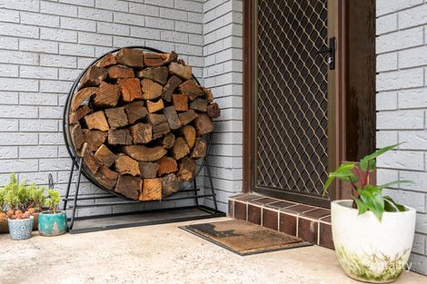 Property photo of 9 Main Street Robertson NSW 2577