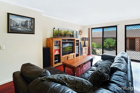 Property photo of 30/11-15 Lindfield Road Helensvale QLD 4212