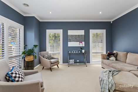 Property photo of 17 Frances Burke Street Gungahlin ACT 2912