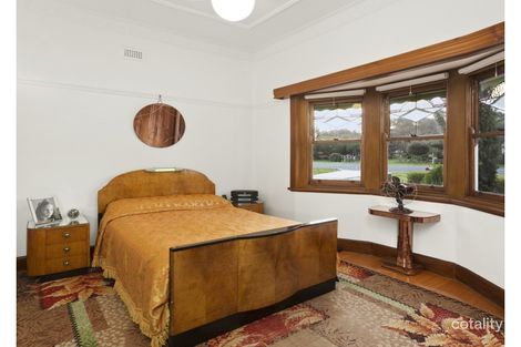 Property photo of 64 Simpsons Road Eaglehawk VIC 3556