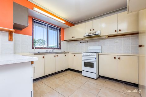 14 Michael Hill Ave, Woodberry, NSW 2322