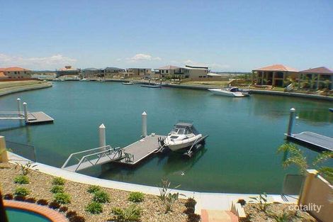 Property photo of 1 King James Court Paradise Point QLD 4216