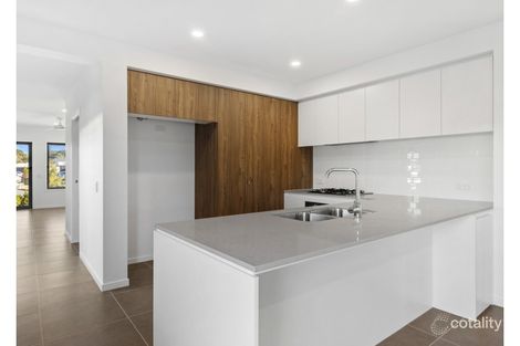 Property photo of 20 Dunstan Crescent Strathpine QLD 4500