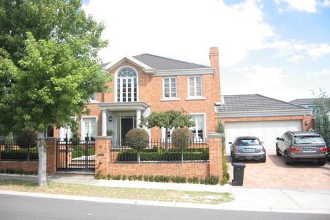 Property photo of 2 Penderel Way Bulleen VIC 3105