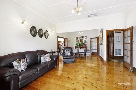 Property photo of 22 Balmoral Street Essendon VIC 3040