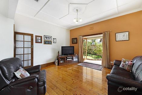 Property photo of 22 Balmoral Street Essendon VIC 3040