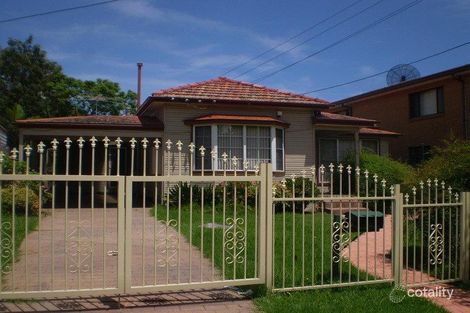 Property photo of 8 Houison Street Westmead NSW 2145