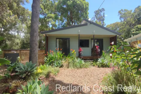 1 Acacia Ct, Macleay Island, QLD 4184