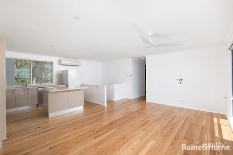 Property photo of 2/139 Port Stephens Drive Salamander Bay NSW 2317