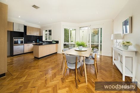 Property photo of 321 Murrumbeena Road Murrumbeena VIC 3163