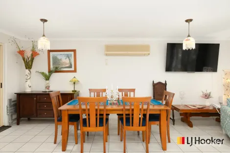 Property photo of 33 Tristania Urangan QLD 4655